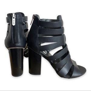 Circus Sam Edelman black gladiator heel sandals: booties